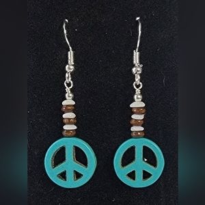 SS 925 Boho Beach Surfer Hawaiian Oahu North Shore Puka, Wood & Howlite Earrings